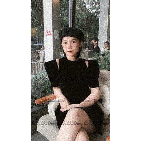 Váy nhung khoét vai bồng