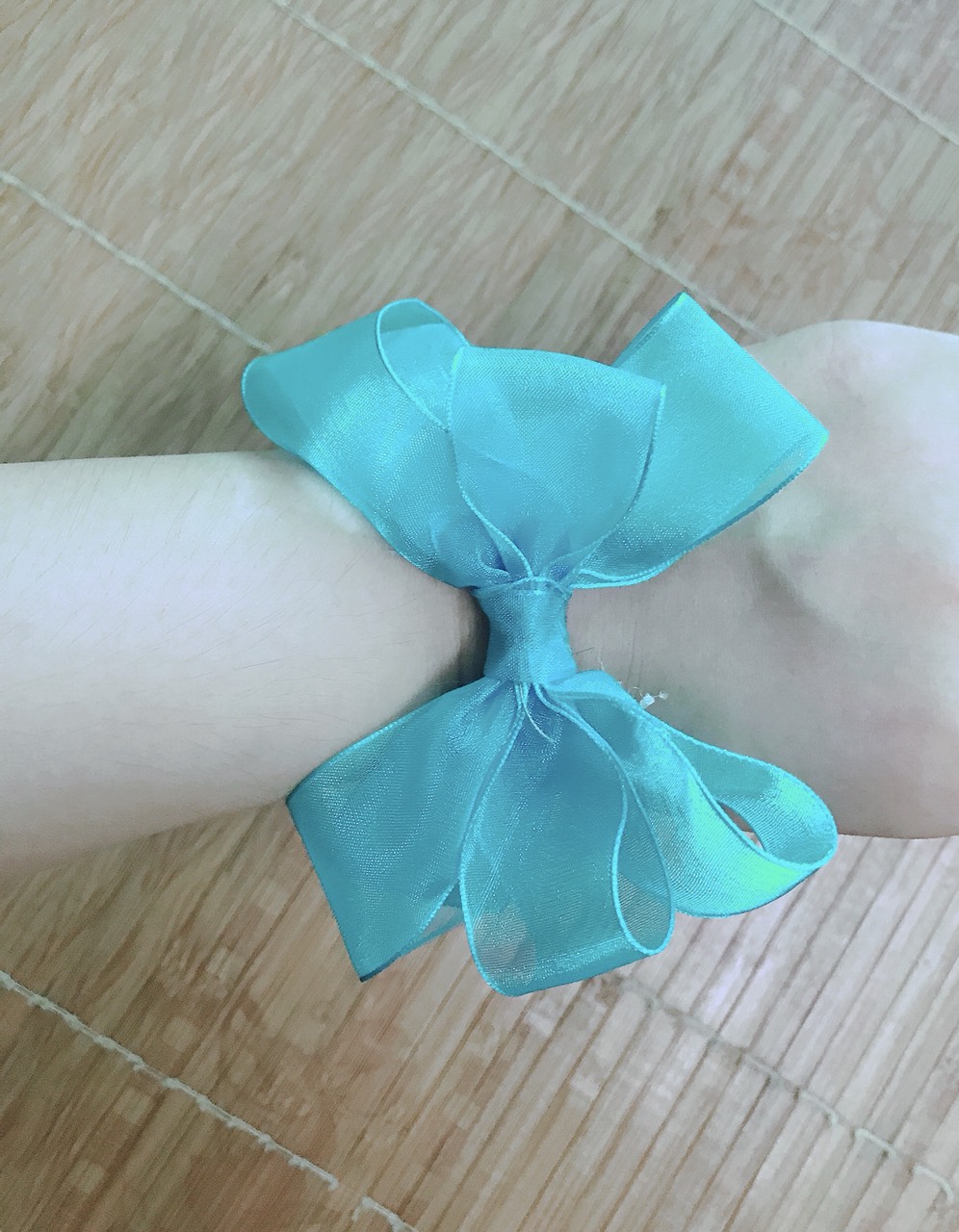 Dây cột tóc nơ voan xinh xắn