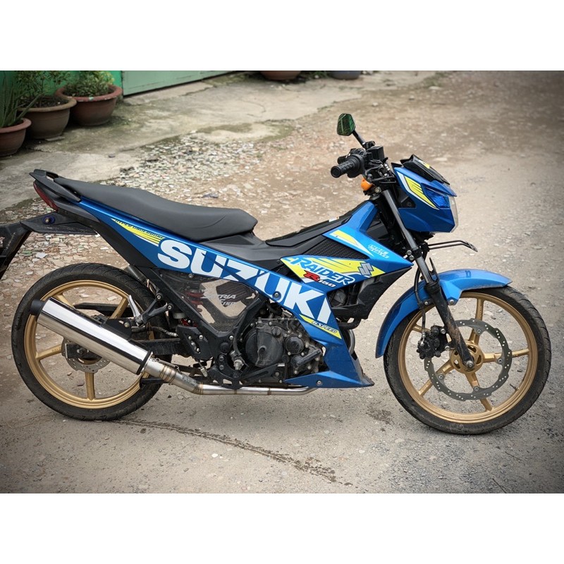 [Lấy mã giảm thêm 30%] Lon pô CBR R8