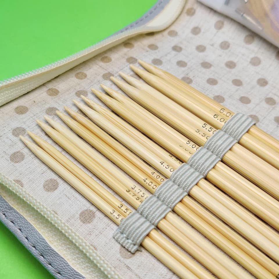 Bộ kim đan Tulip® Carry C Interchangeable Bamboo Long Knitting Needle Set