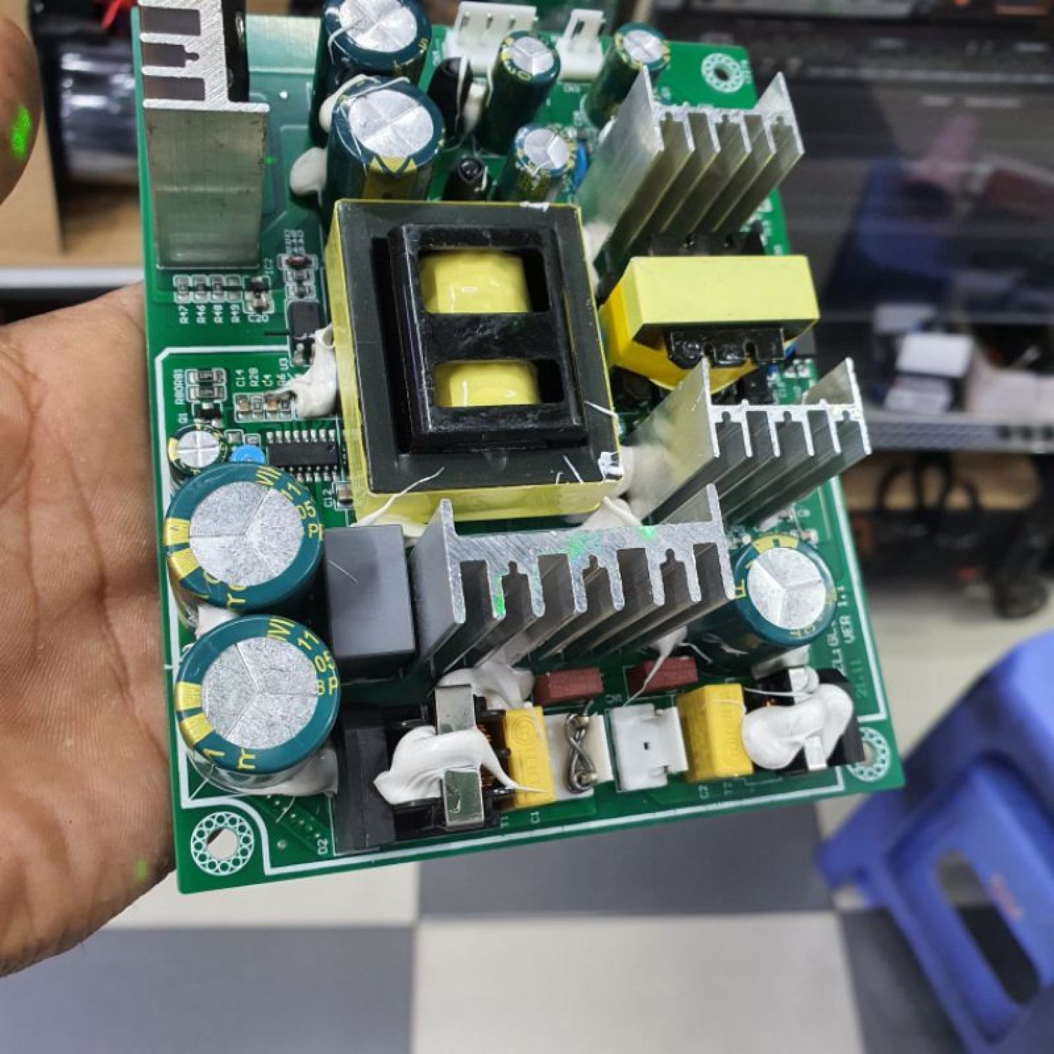 Nguồn Xung Dùng Cho Mạch Loa Kéo +/-30V