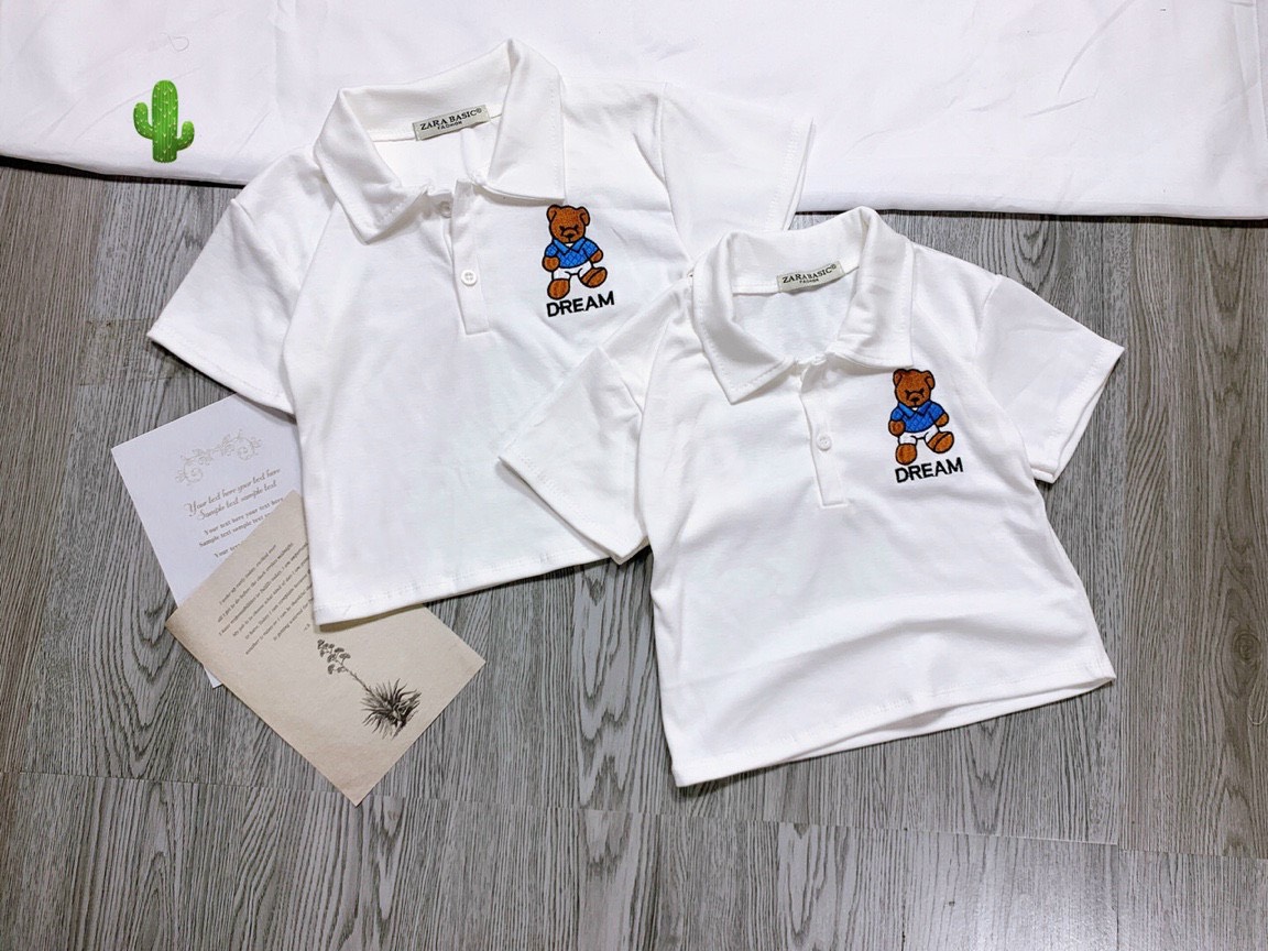 Áo thun croptop cổ bẻ thêu hình gấu dream trên ngực ttpk0032