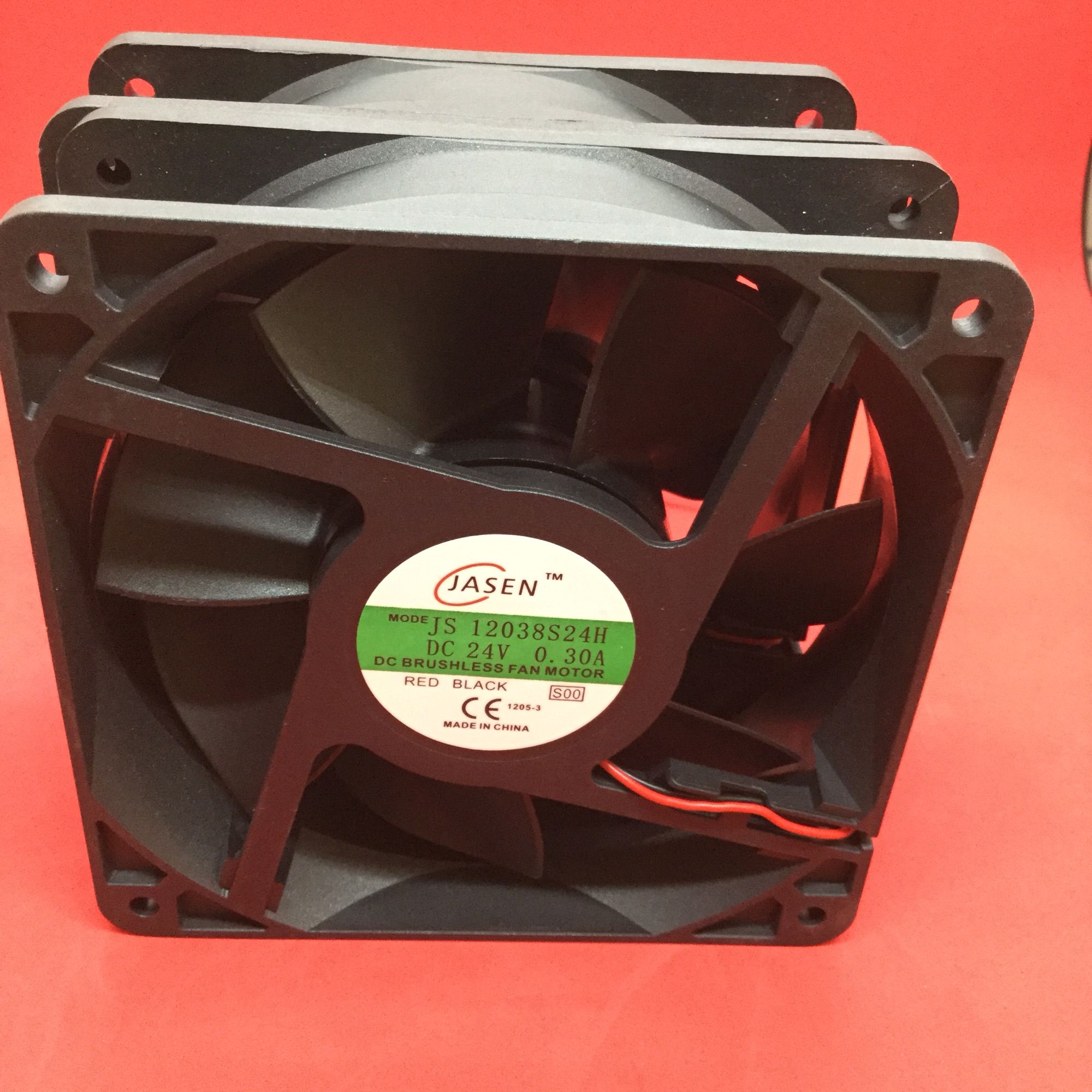 Quạt 12x12x3.5 —24 v -0.30 a