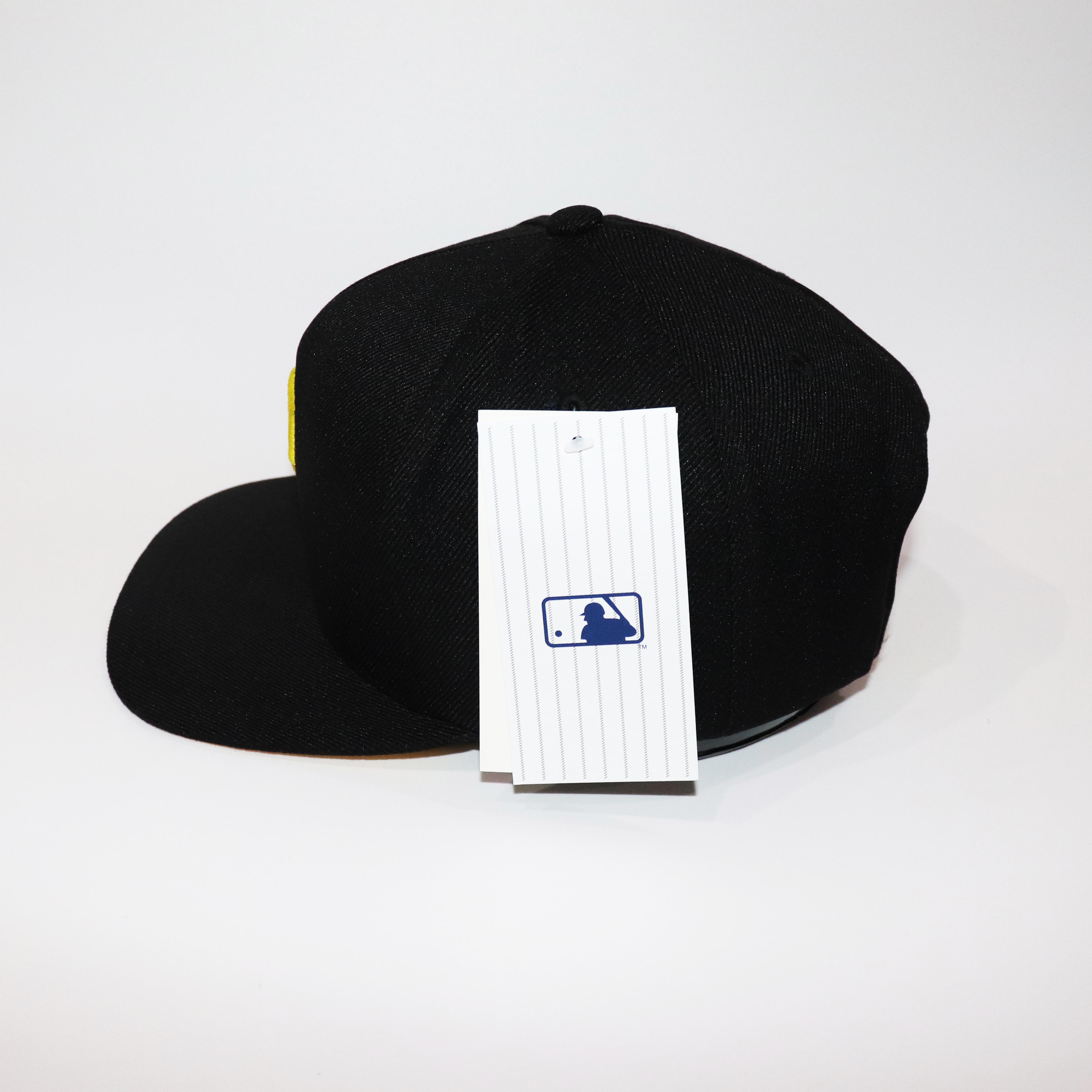Nón Snapback NHS P001 Chữ P Nghệ Thuật .