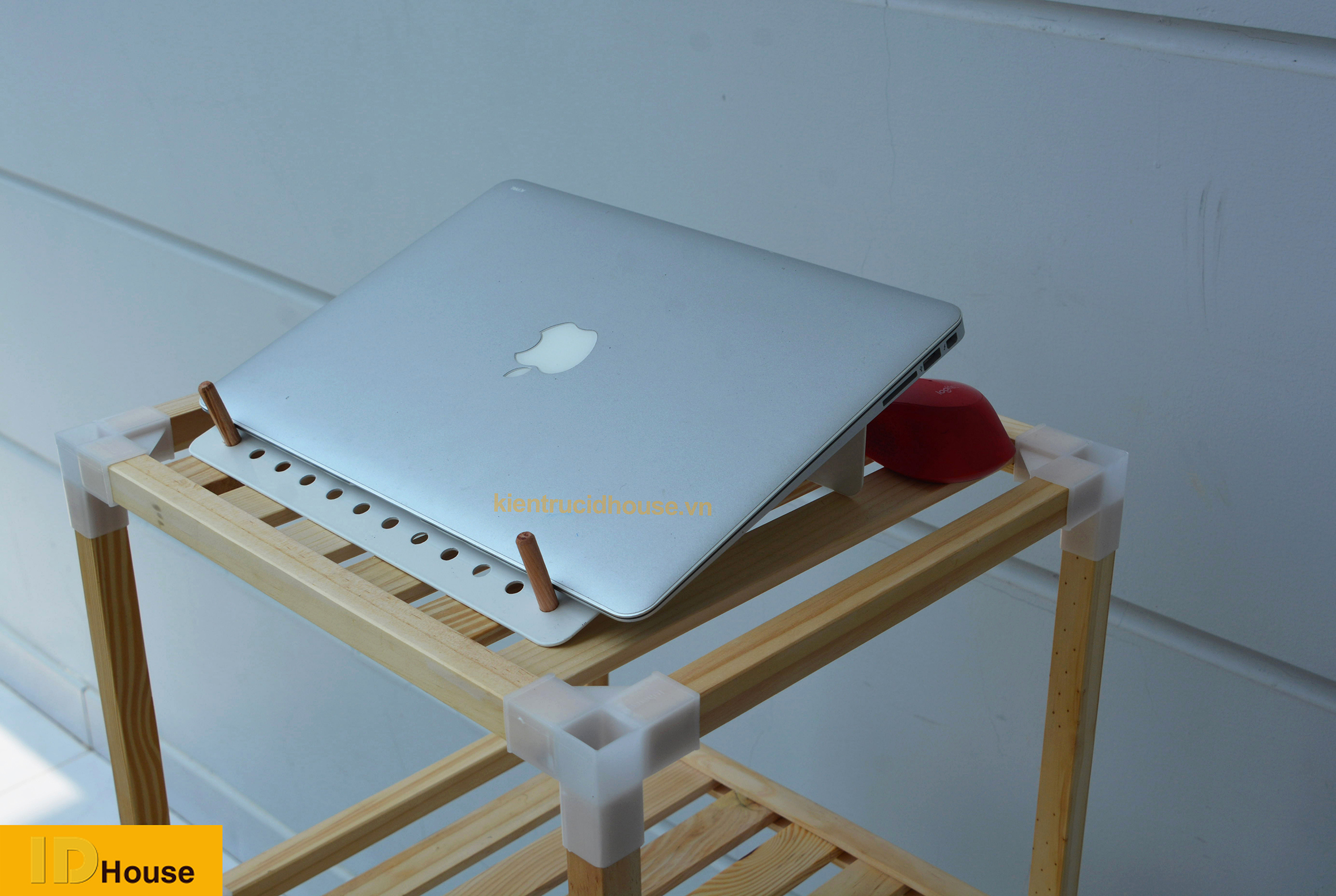 Bảng Pegboard Kim Loại mini để bàn