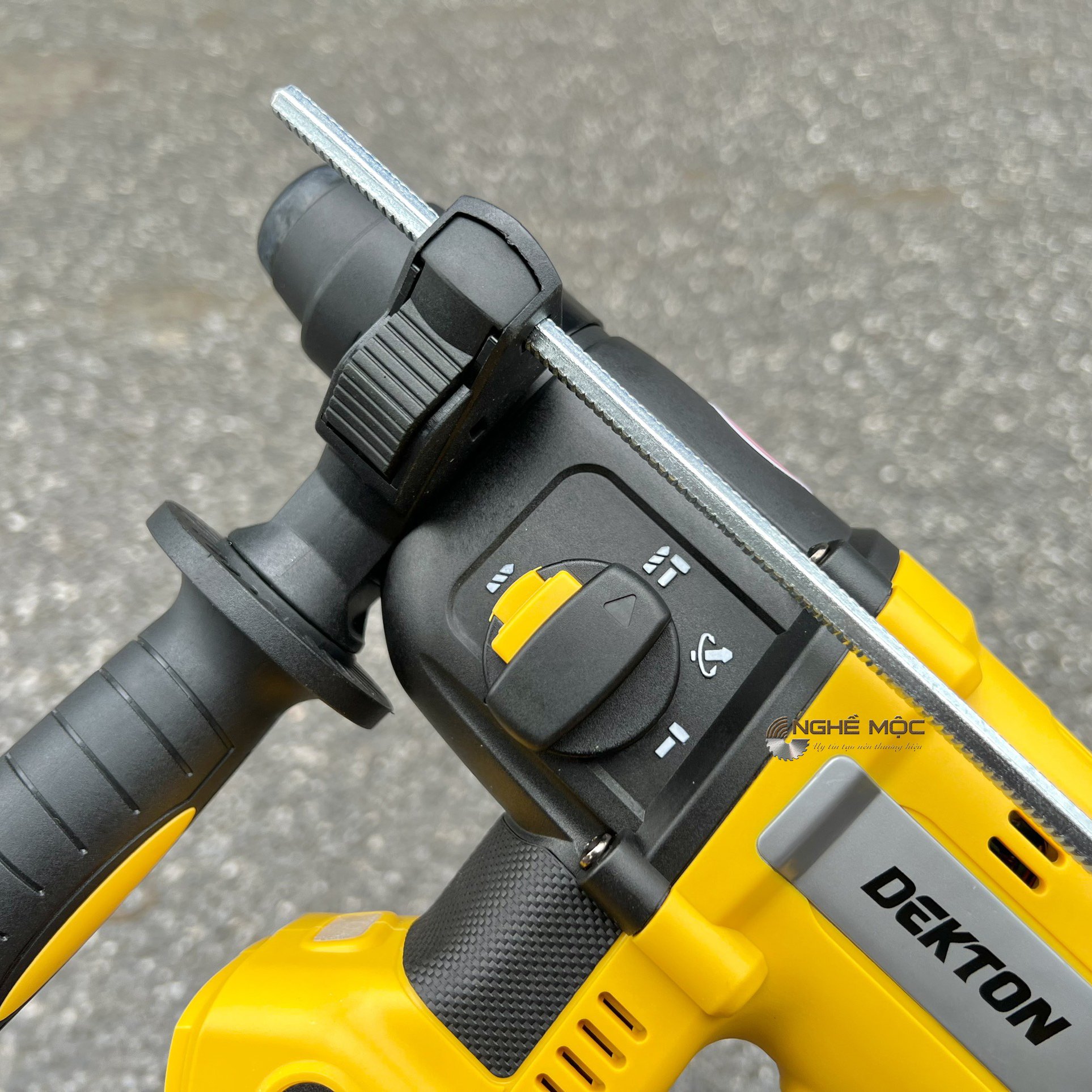 Máy Khoan Bê Tông Pin D20 -RH2603 Dekton (Dùng được chân pin Dewalt)