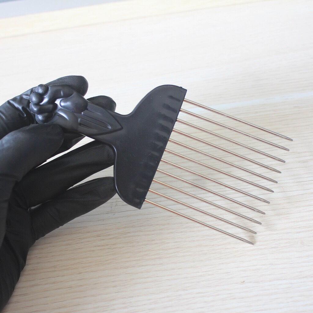 Dụng cụ uốn tóc premlock ( Lược thép răng thưa )