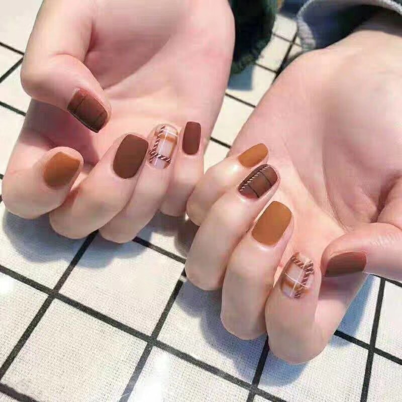 Hộp 24 Móng tay giả , móng giả A142 (Tặng keo dán móng tay )