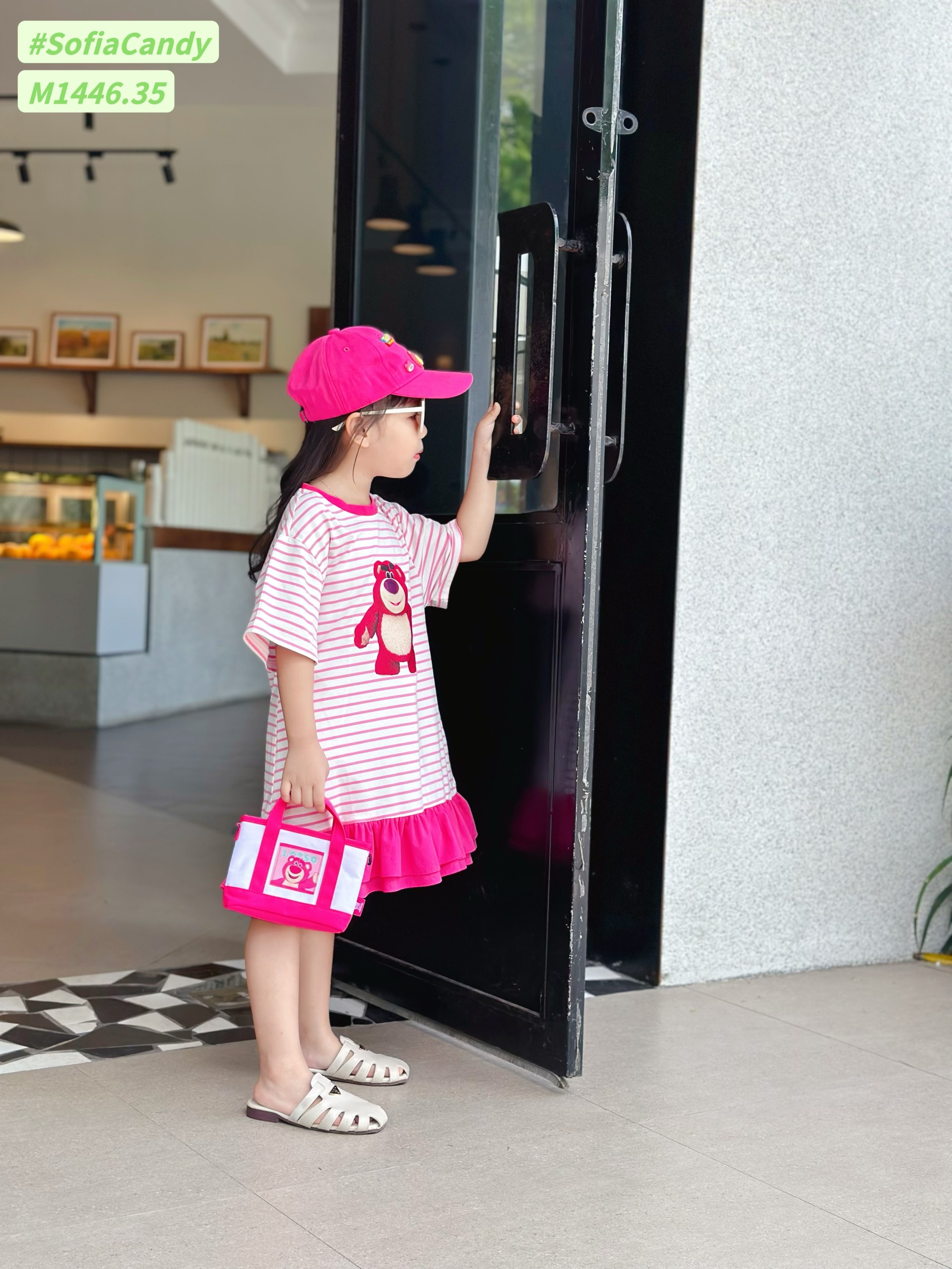 [NEW ARRIVAL] ĐẦM BÉ GÁI KẺ SỌC GẤU DÂU CUTE