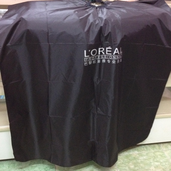 [HCM]Áo choàng cắt tóc Loreal Paris