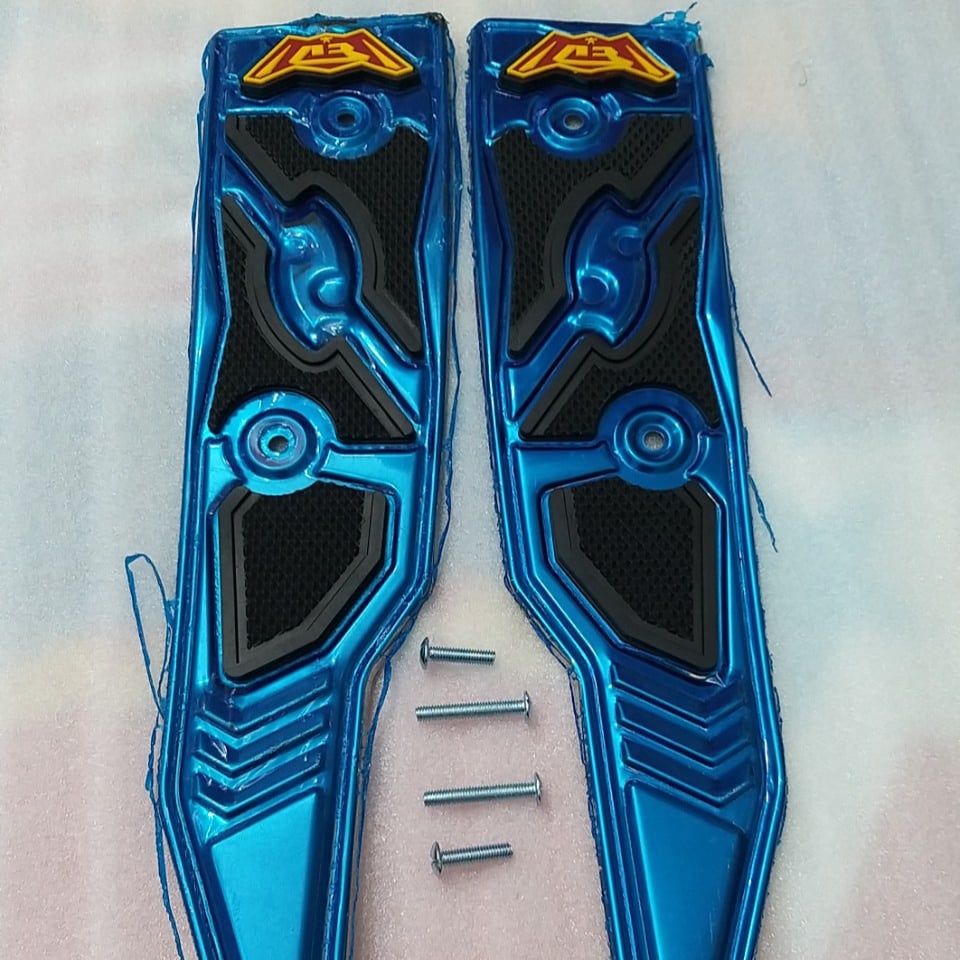 GÁC CHÂN AIR BLADE 2020