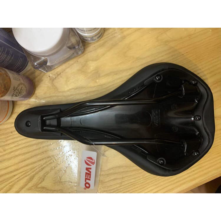 [FREESHIP MAX] Yên xe đạp Velo Gel .