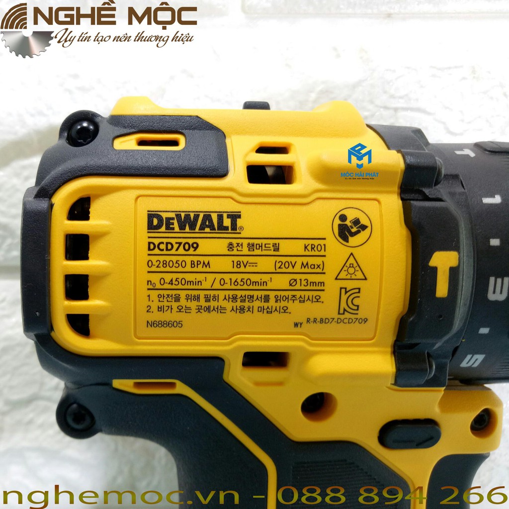 DCD709 Dewalt - Máy khoan pin 18V