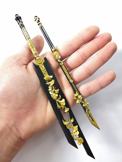 Mô hình Đồ Long đao - Ỷ Thiên kiếm cách điệu