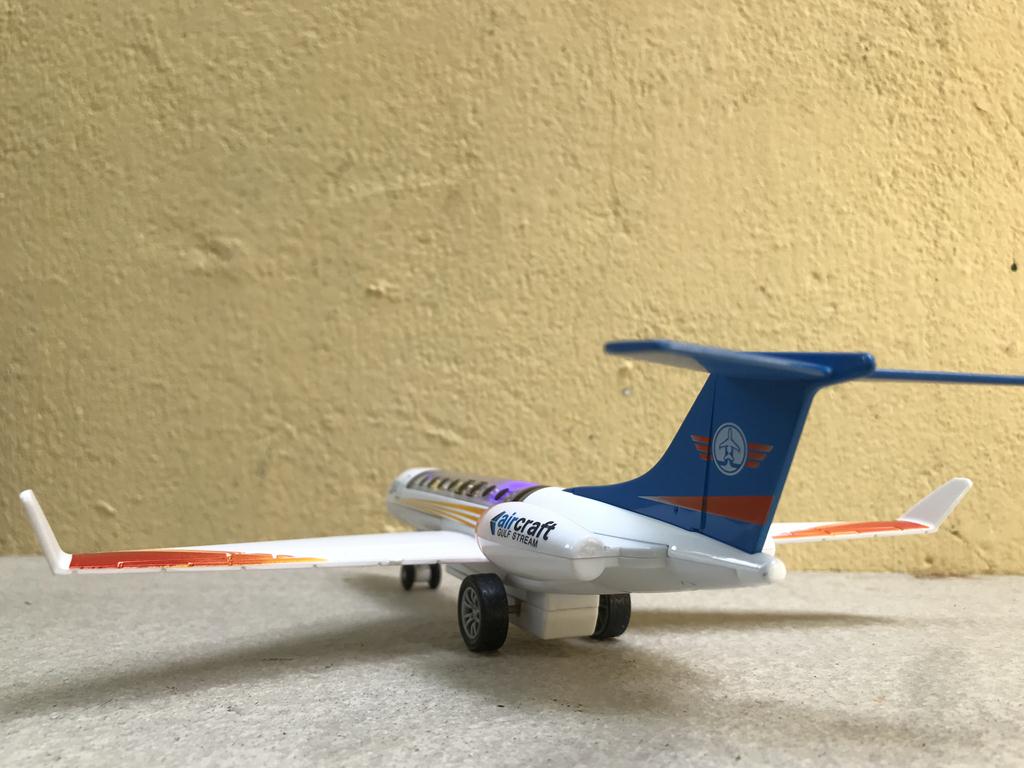 Máy bay đồ chơi Gulfstream G650ER kim loại