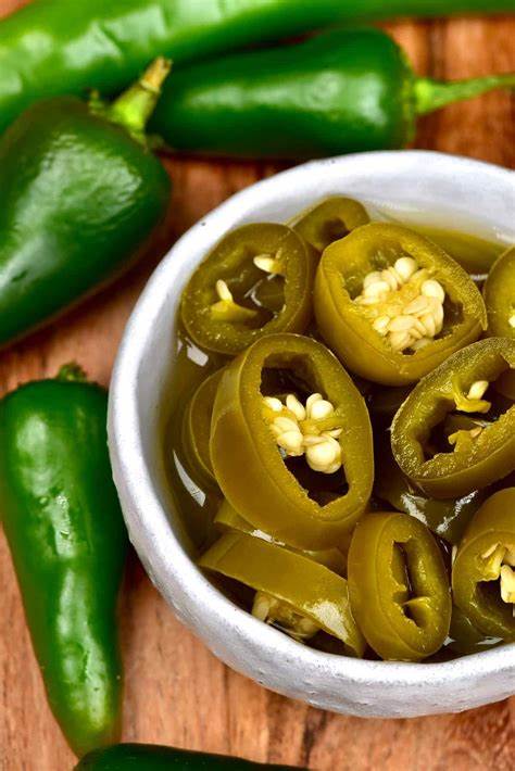 La Morena Pickled Jalapeno Peppers