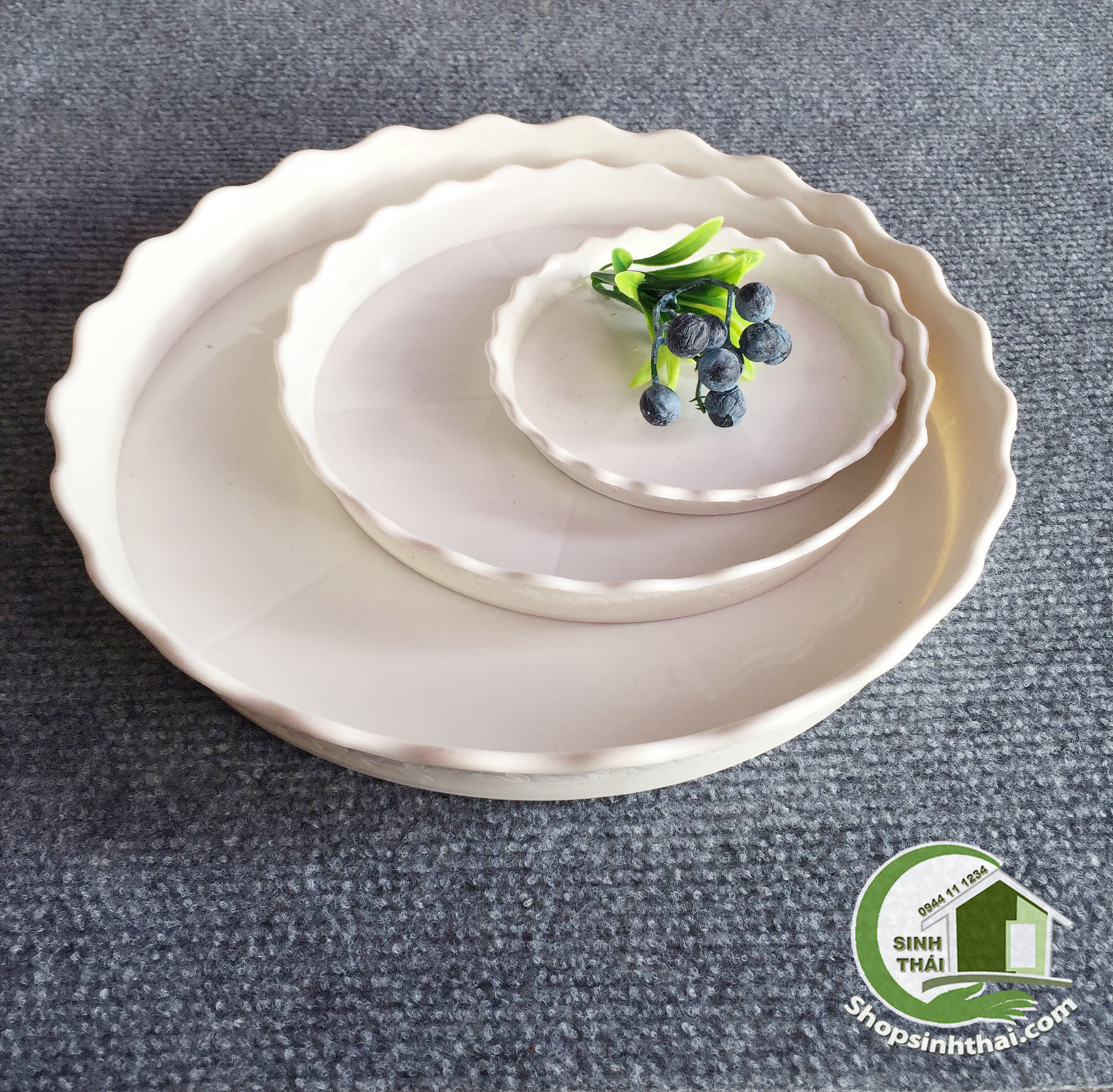 [HCM]Khay dĩa nhựa tròn lót chậu cây - khay nhỏ đường kính 14cm