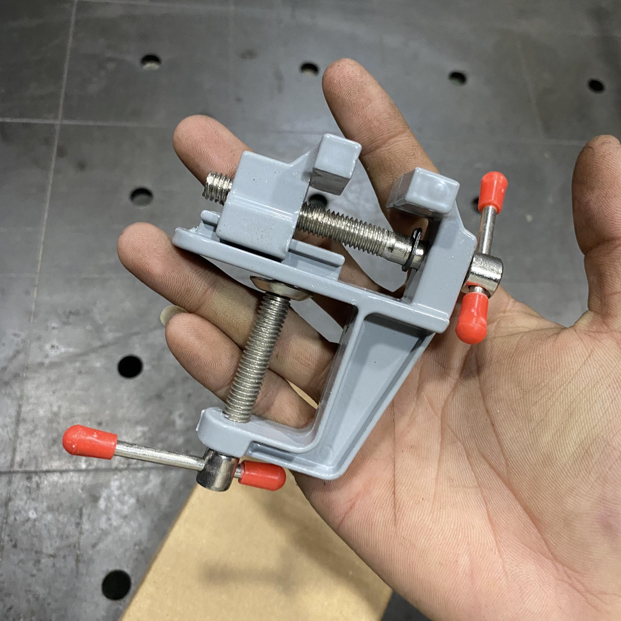 Ê Tô Kẹp Mini