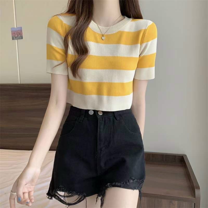 Áo len nữ ngắn tay kẻ sọc