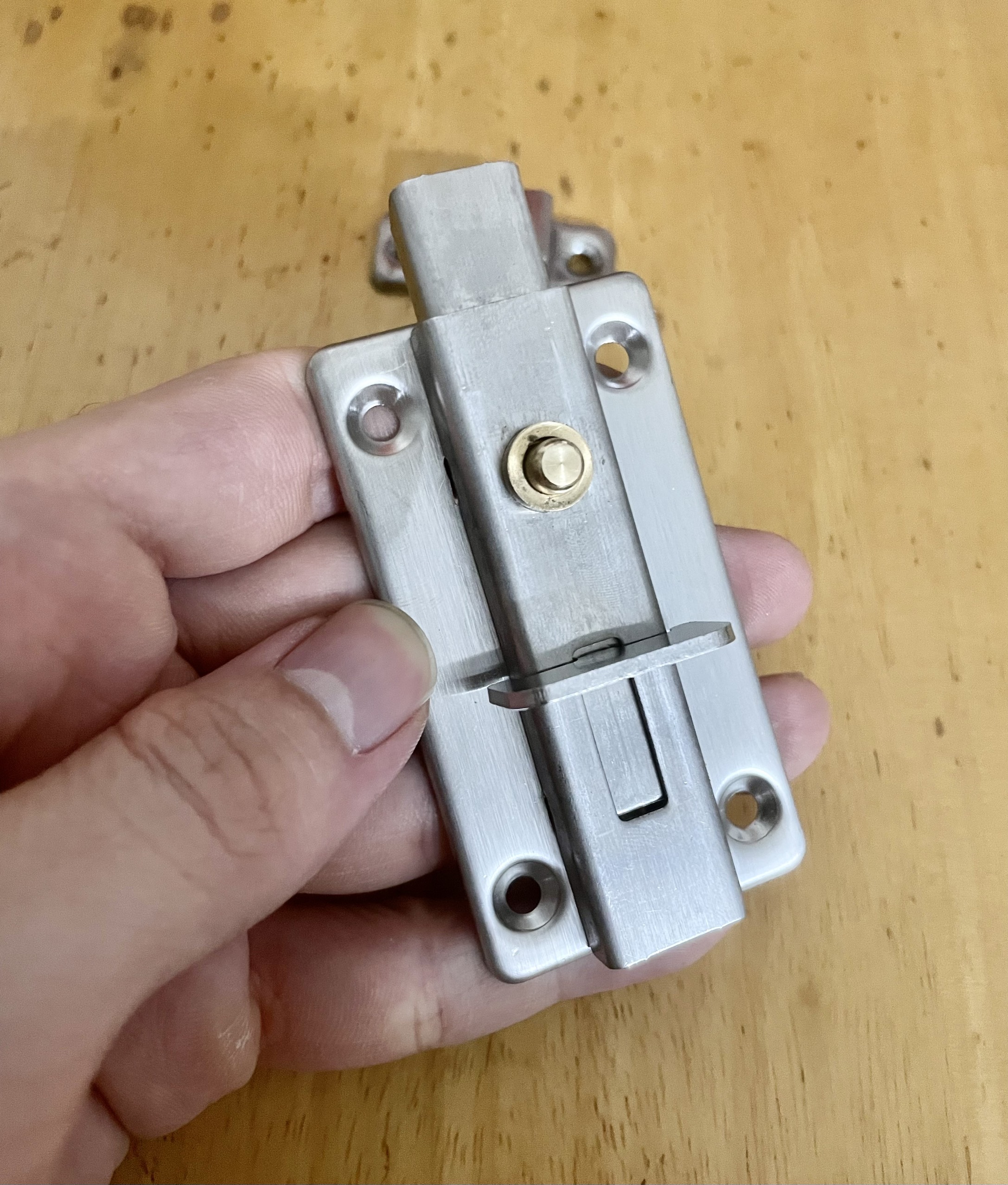 Chốt cửa inox 8F (Chốt bấm inox 8F) NANCB