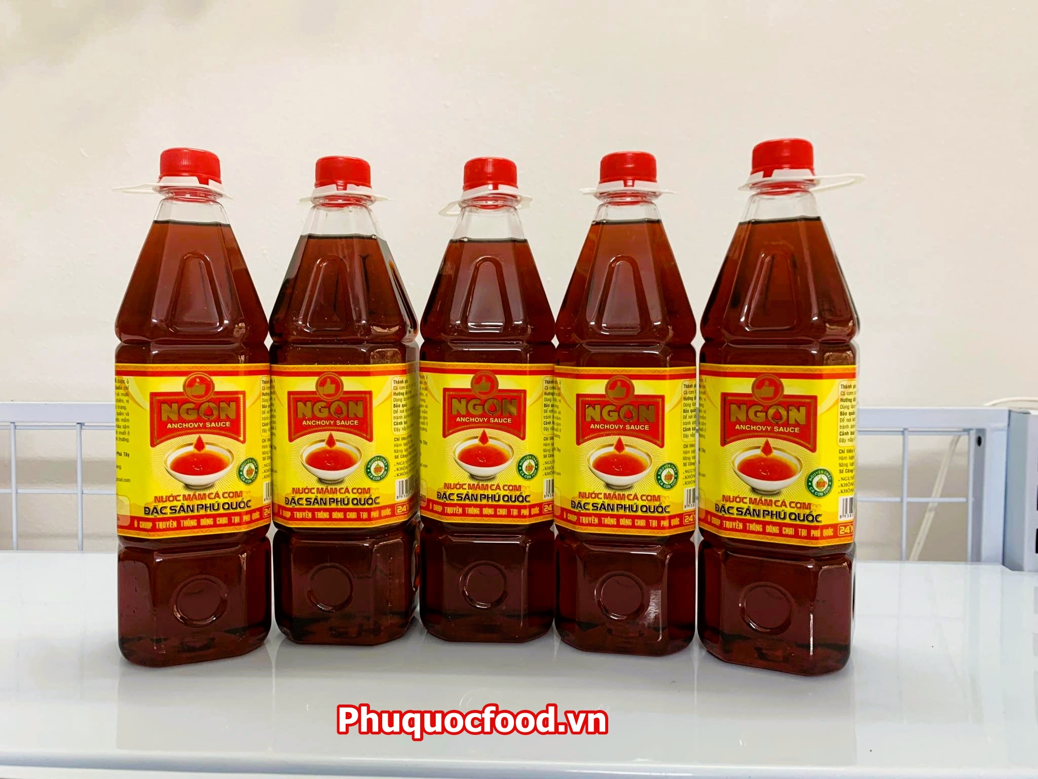 Nước mắm cá cơm Phú Quốc NGON 24 độ đạm/1L (mắm Nhì, mắm nấu)