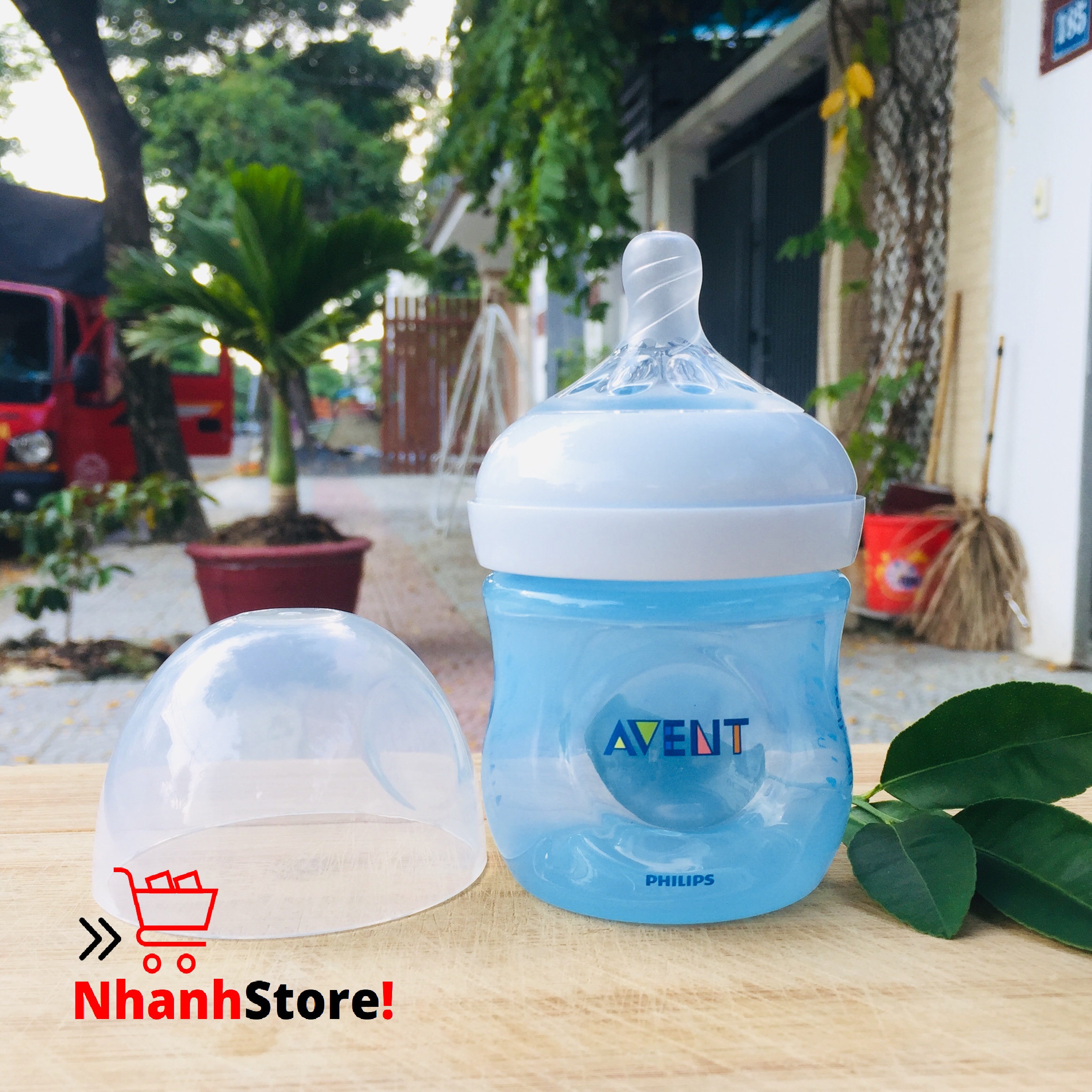 Bình sữa Avent Natutal 125ml màu Xanh dương [Núm số 1, từ 0 tháng]