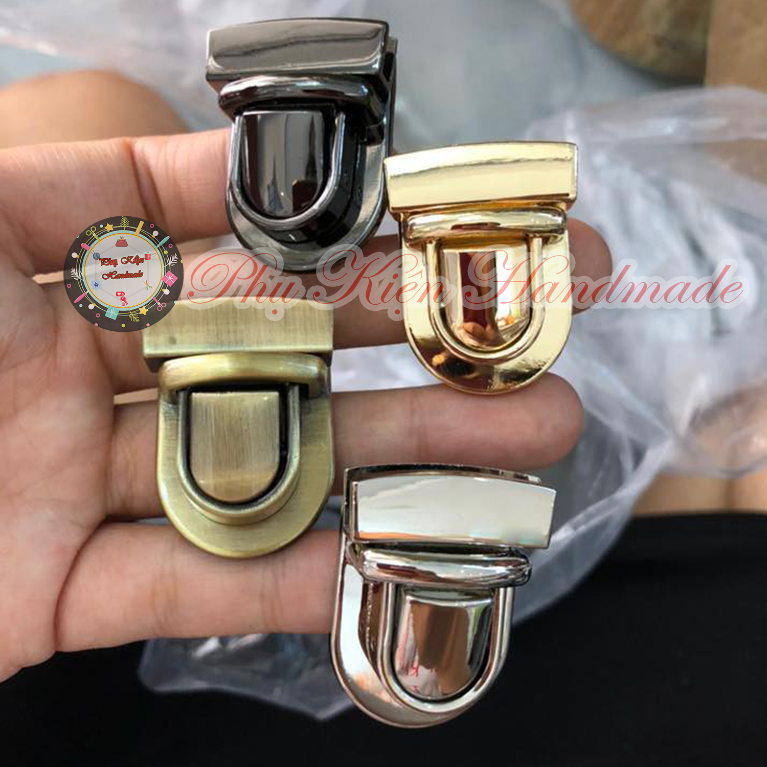 Khóa sập bầu tốt nhỏ (45k/cái)
