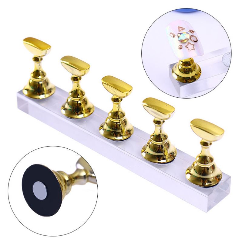 Đế Gắn Móng Giả Để Móng Mẫu Con Cờ Có Nam Châm (1 Set 5 Chân Mẫu)