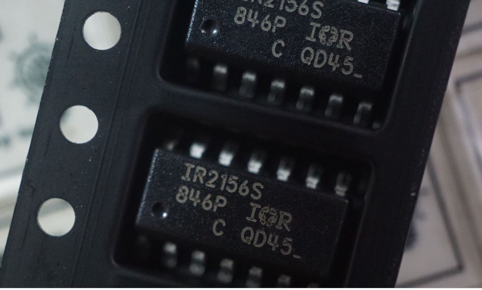 MOSFET DRIVER IR2156S 2156 IR2156STRPBF SOP-14 MỚI