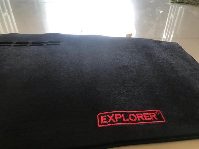 Thảm taplo FORD EXPLORER