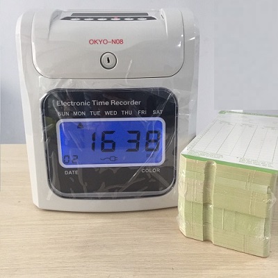Máy chấm công Thẻ Giấy Okyo A08/N08 - Trắng xám, in kim, 6 cột, 3 ca làm việc, 8 năm bộ nhớ, tặng 200 thẻ