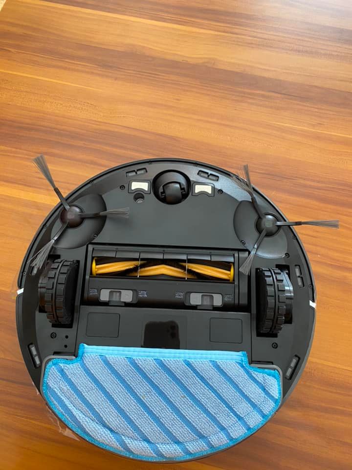 [HCM]Robot hút bụi lau nhà Ecovacs Deebot OZMO T8 AIVI