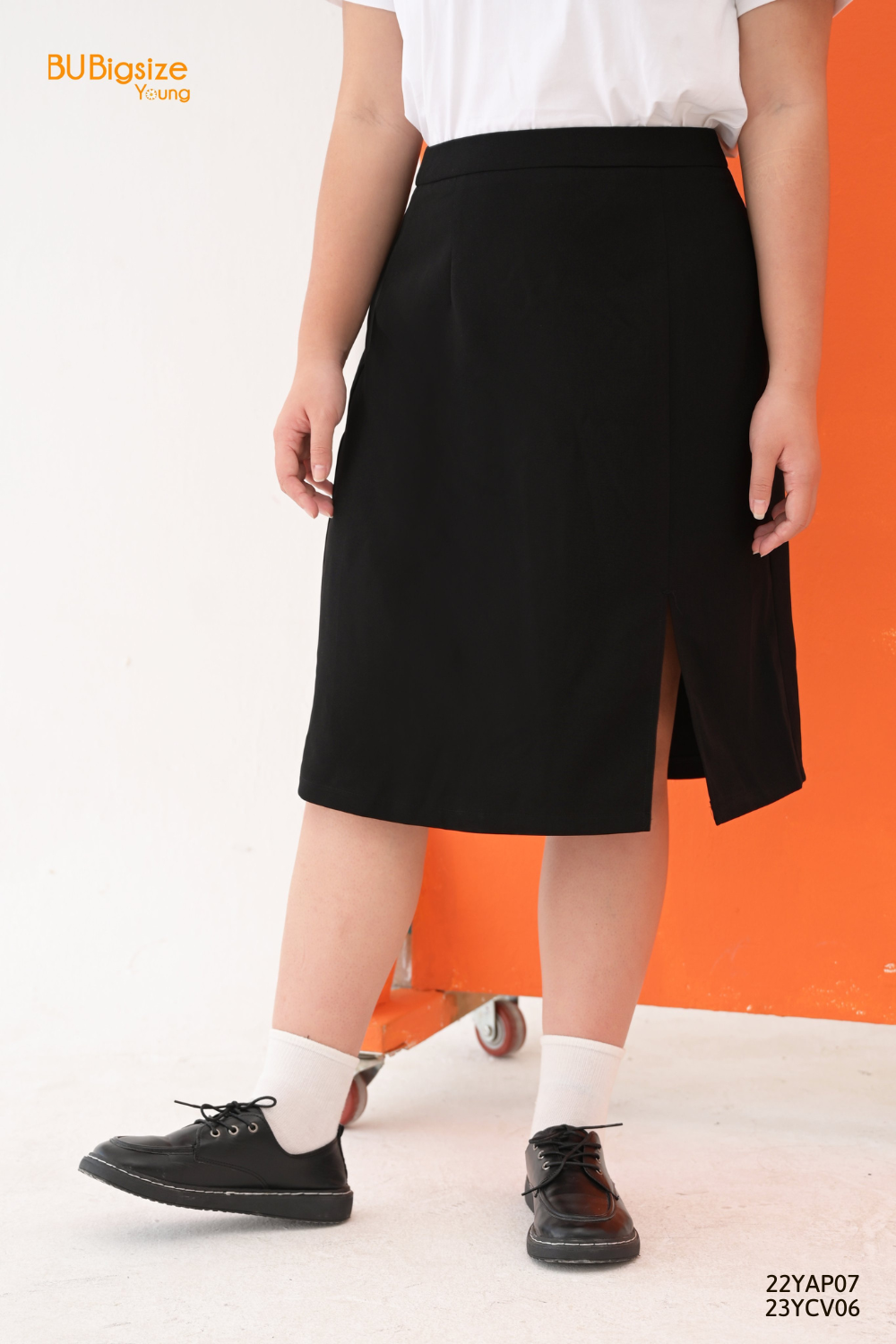 Chân váy dài basic xẻ gấu BIGSIZE (55kg đến 95kg) - 23YCV06 - [BU Bigsize Young]