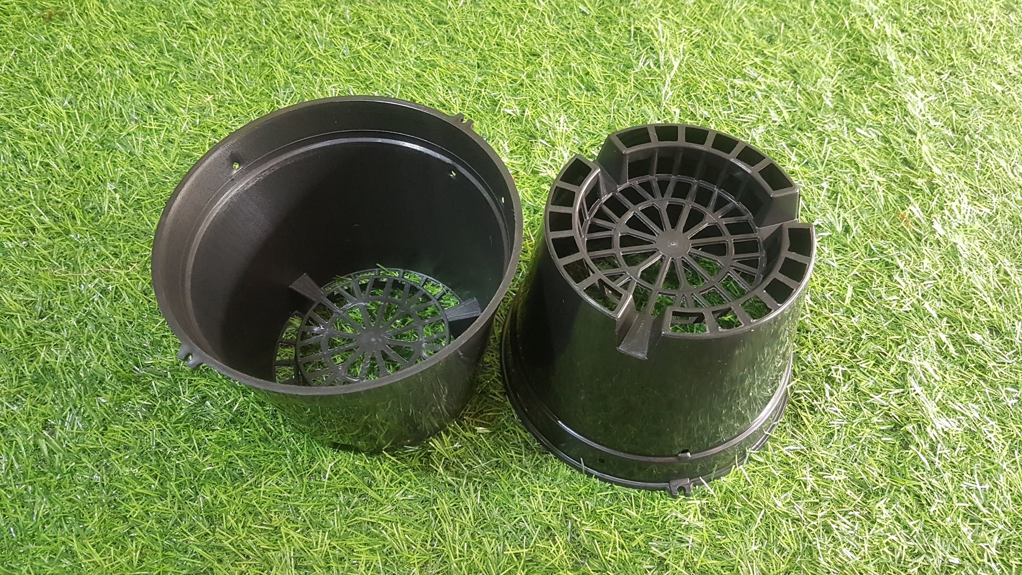 Combo 10 cái chậu nhựa đen trồng lan phi 16 bít lỗ