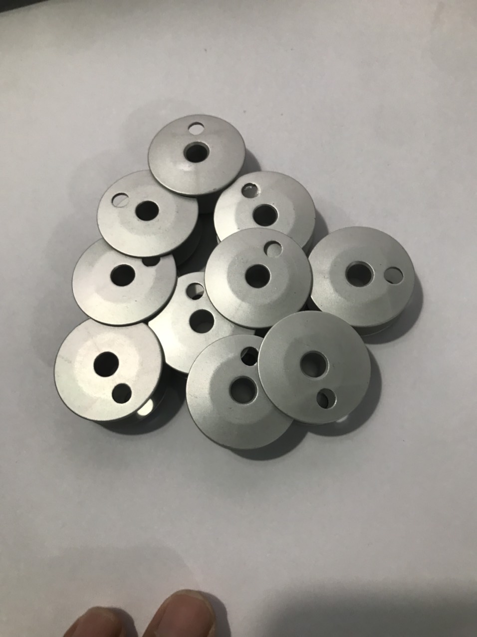 Suốt (Thoi) Máy 2 Kim Công Nghiệp Ổ Lớn.