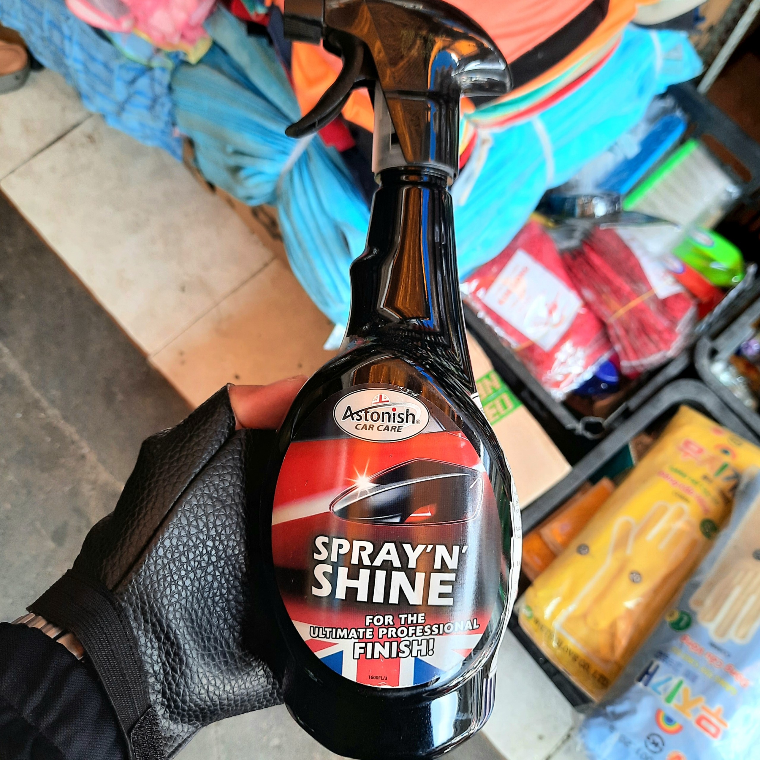 [HCM][CHAI XỊT ĐÁNH BÓNG NHANH TẶNG KHĂN  ] ASTONISH SPRAYN SHINE  750ML
