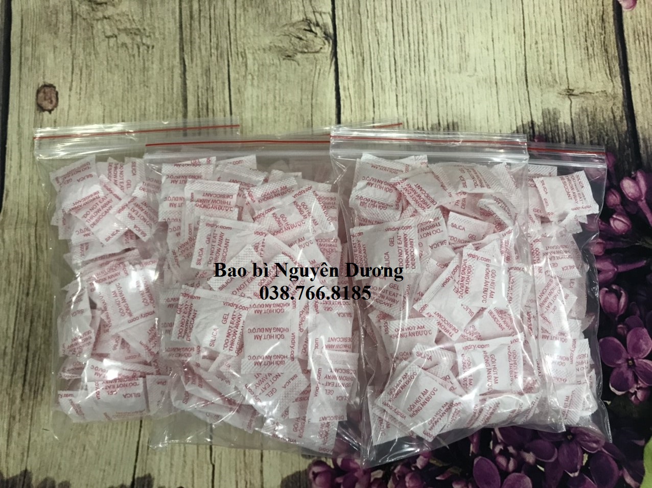 100 gram Hạt hút ẩm đỏ 1gr (100 gói)