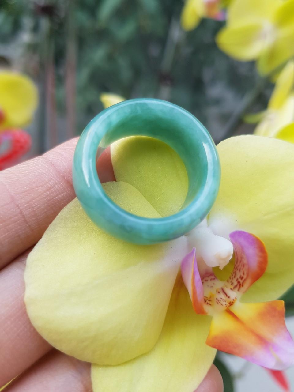 Nhẫn cẩm thạch thiên nhiên size 18mm