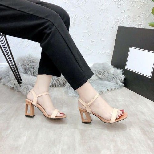 Giày cao gót 7cm, gót khoét lỗ hở mũi, size 35-40