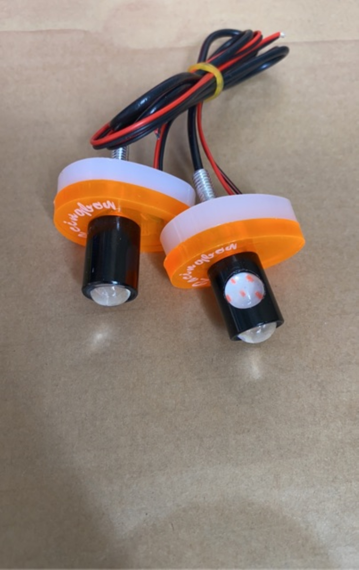 [Giá 1 đôi] Đèn led Xinhan Multy 2 chiều X002