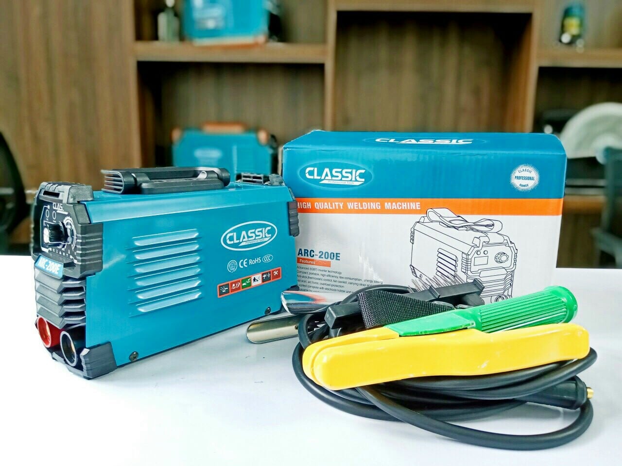 Máy hàn điện tử Classic ARC-200E | Máy hàn mini sủ dụng gia đình