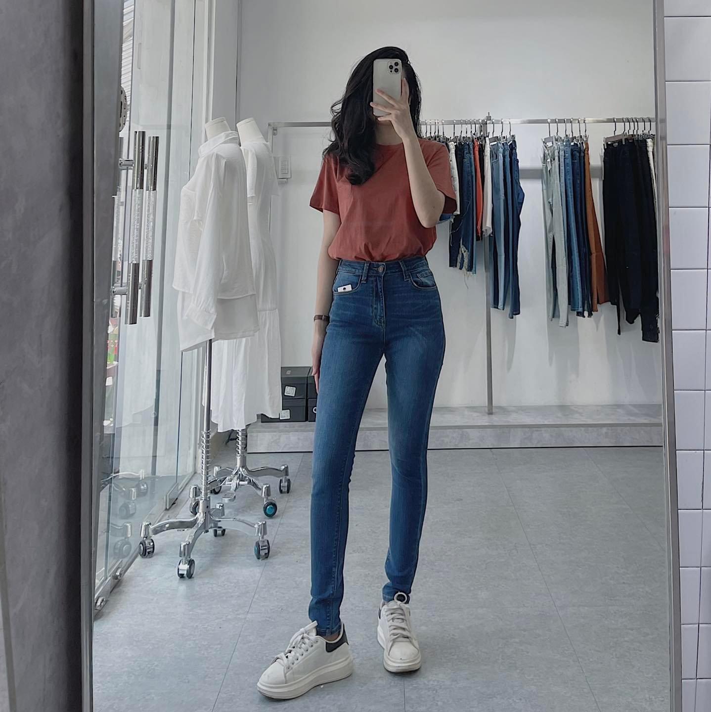 Quần Jeans Skinny Trơn Basic VNXK Móm Store