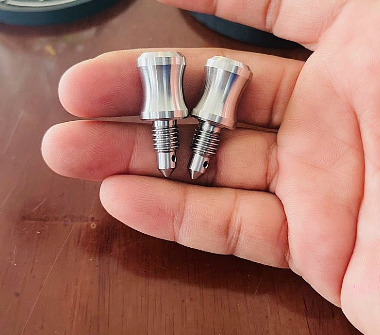 Ốc Xả Gió Inox Salaya 7li 8li 10li (Giá 1 con)