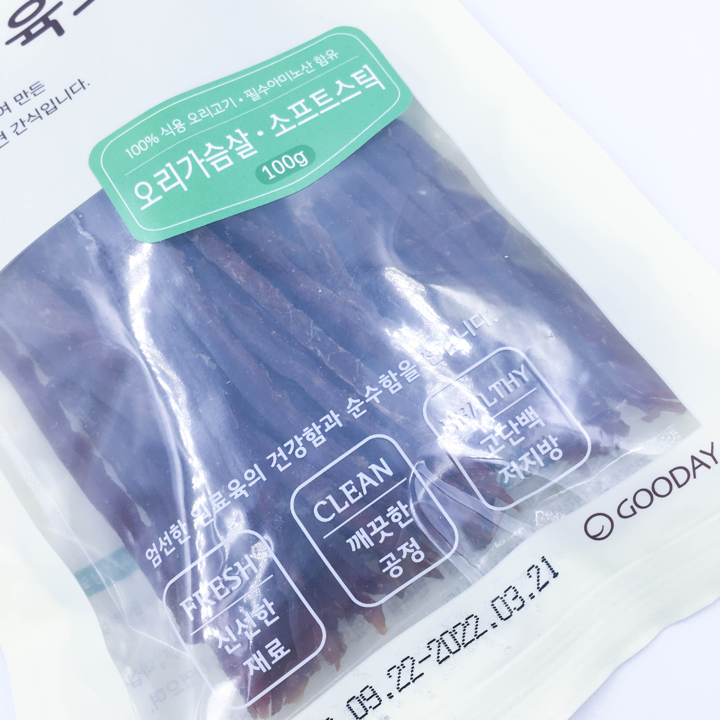 Que thịt vịt sấy GOODDAY thức ăn vặt cho chó 100g