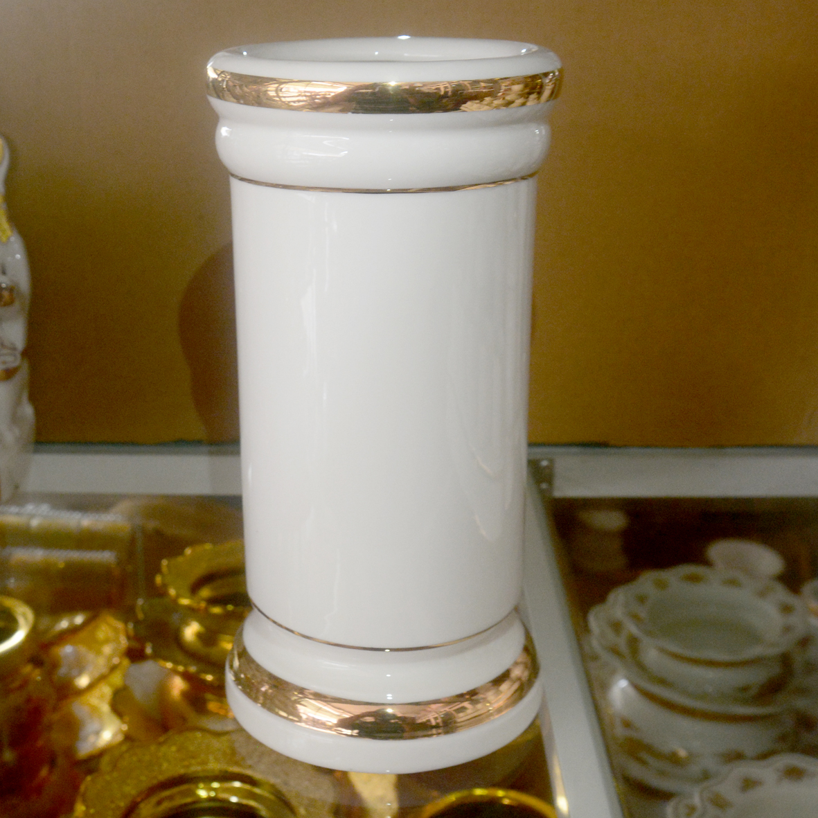 Ống đựng nhang thờ cúng bàn thờ gốm sứ trắng