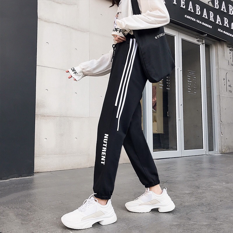 Quần Jogger 3 Line Phối Chữ Phong Cách Thể Thao MS009