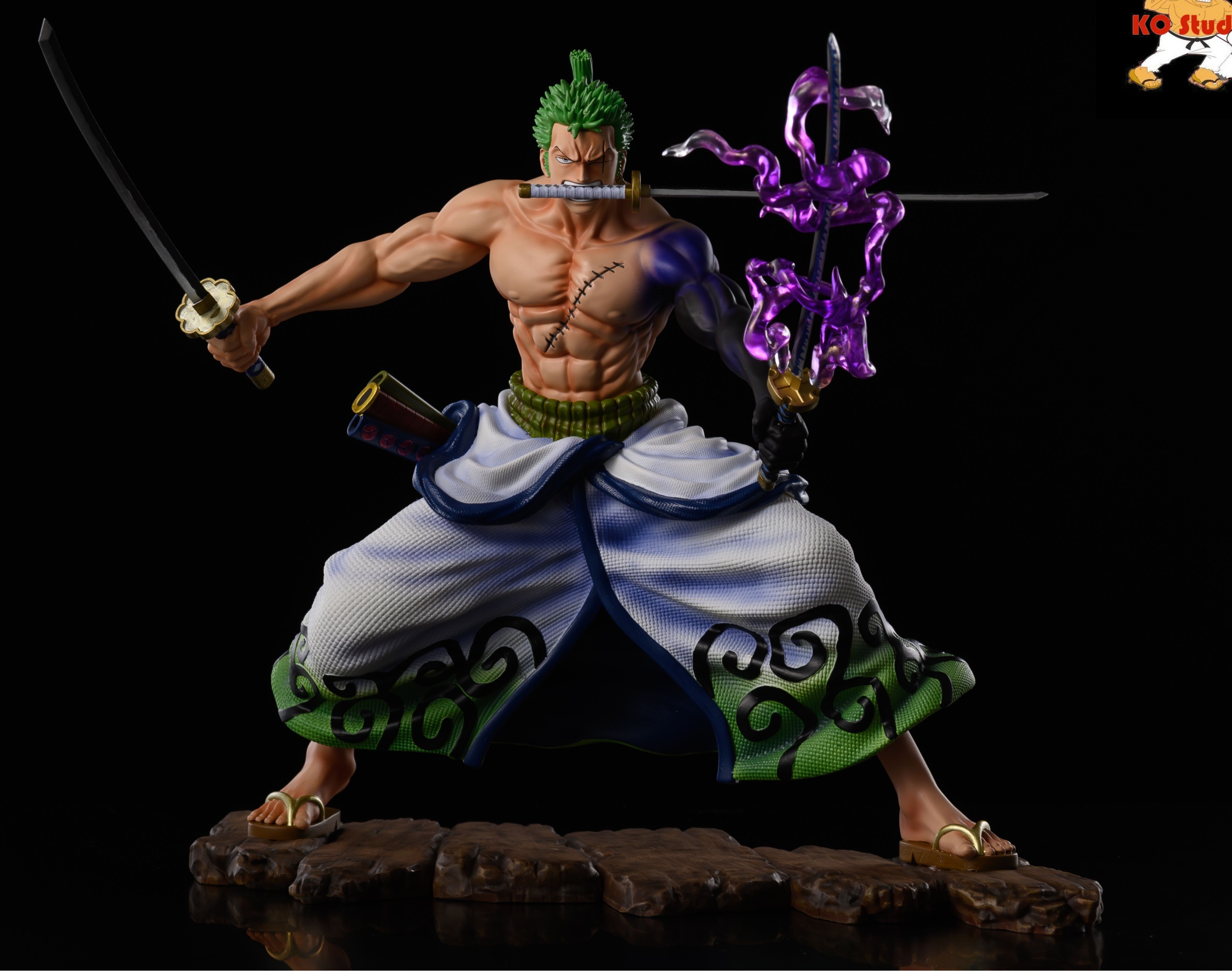 Mô hình độc đoán Enma Zoro - OnePiece