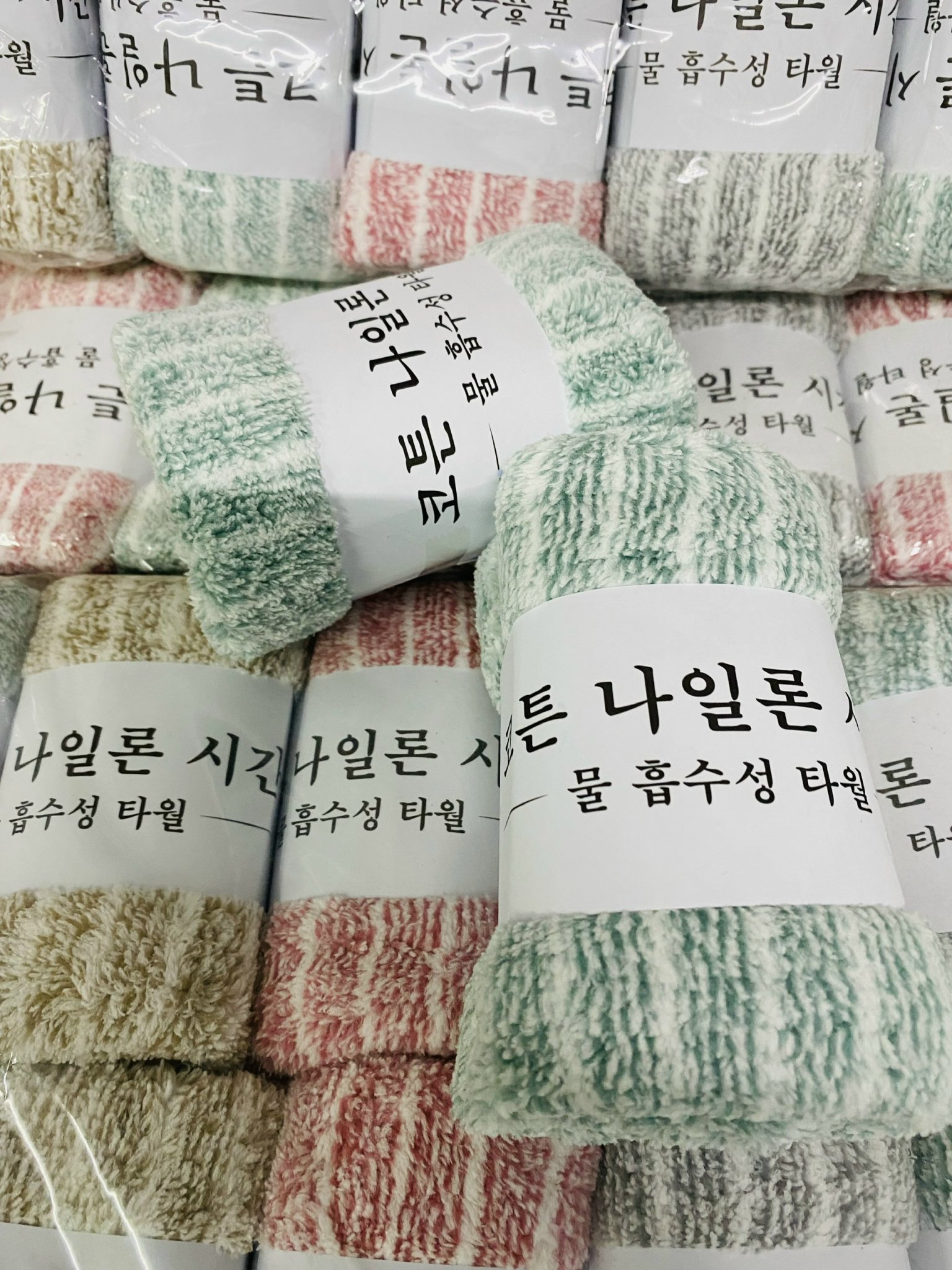 Khăn Mặt Bông Cotton Mềm Mịn Size 30x50cm (Giao màu ngẫu nhiên)