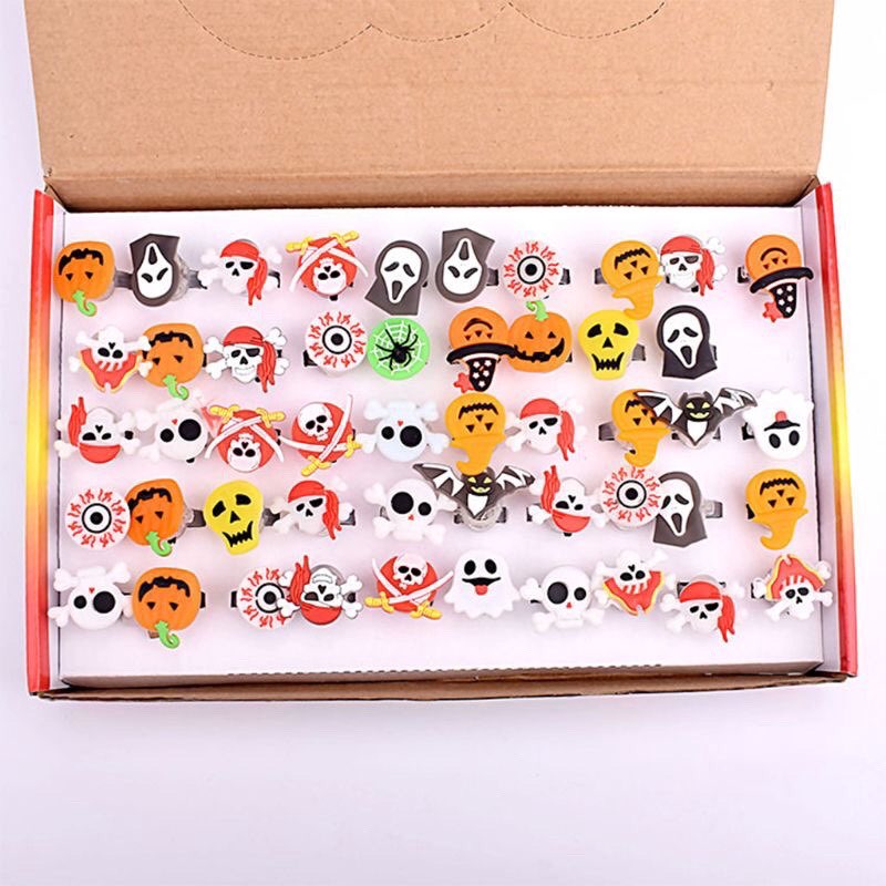 Sét 10 Chiếc Nhẫn Có Đèn Phát Sáng Hallowwen