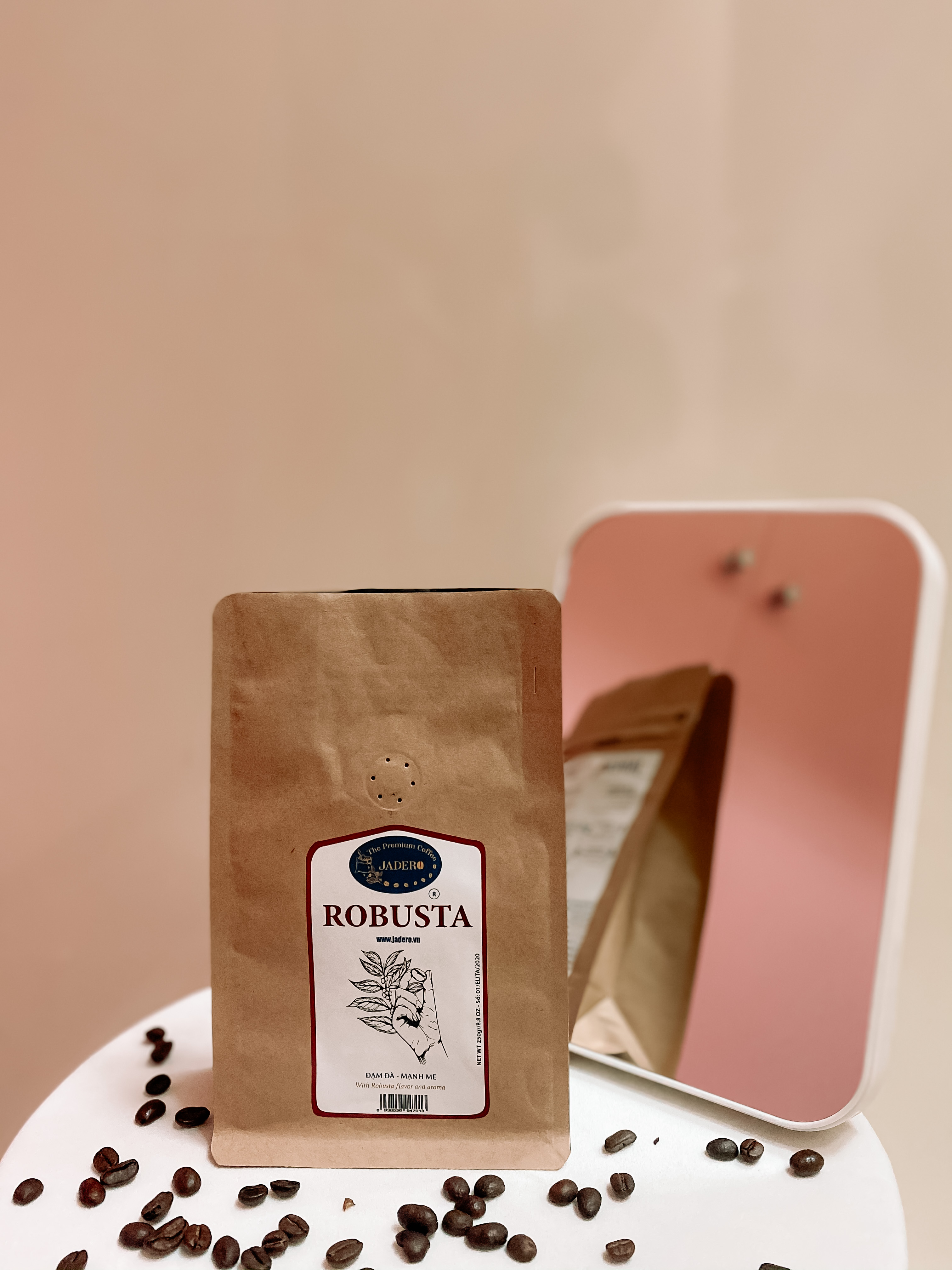 Cà phê Robusta hạt pha phin rang mộc nguyên chất 250Gr